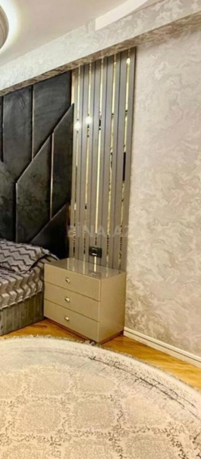 Satılır 3 otaqlı mənzil 150 m²