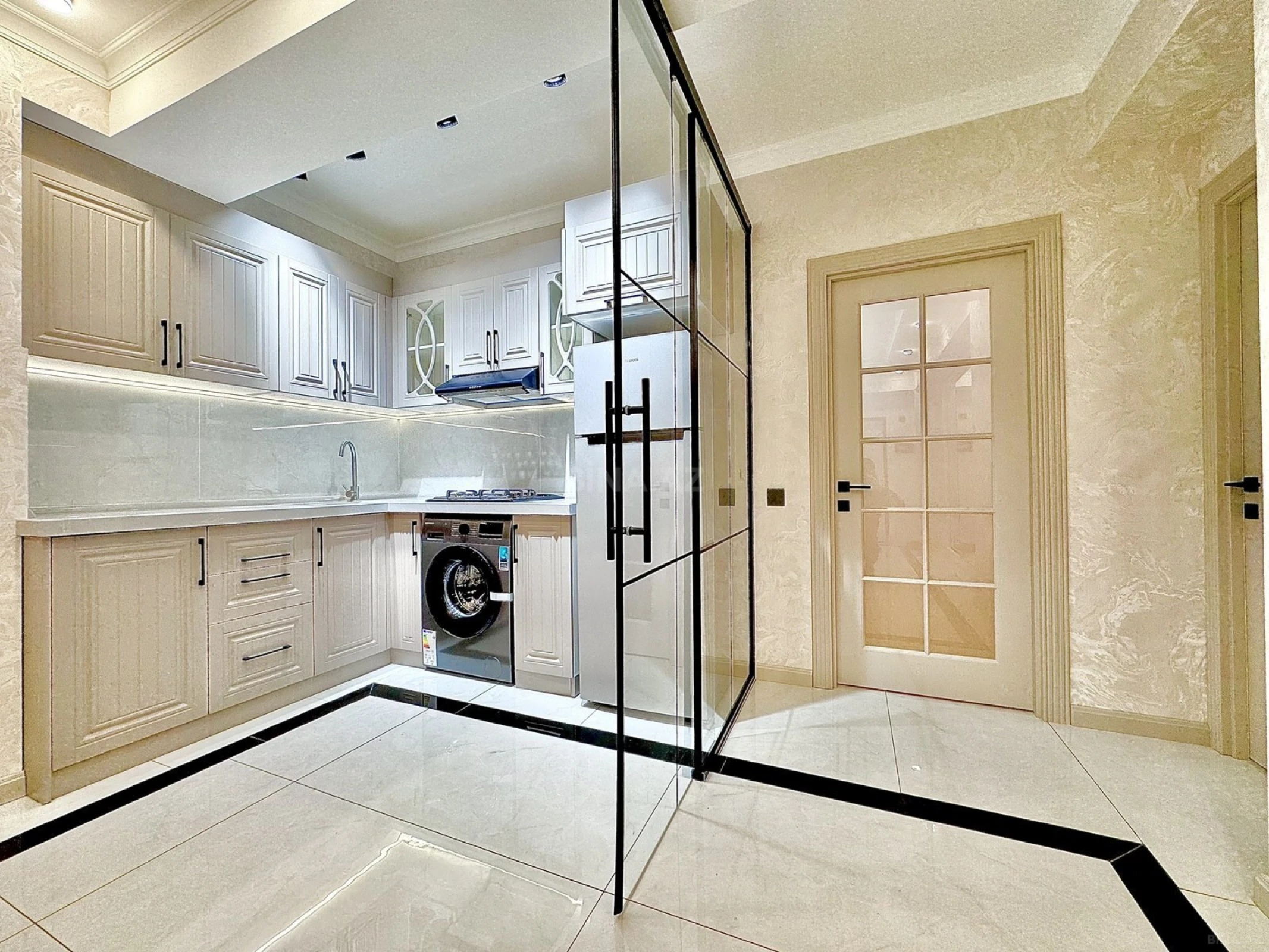 Satılır 3 otaqlı mənzil 75 m²