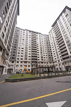 Satılır 3 otaqlı mənzil 175 m² — Bakı 3 otaq 175.00 m²