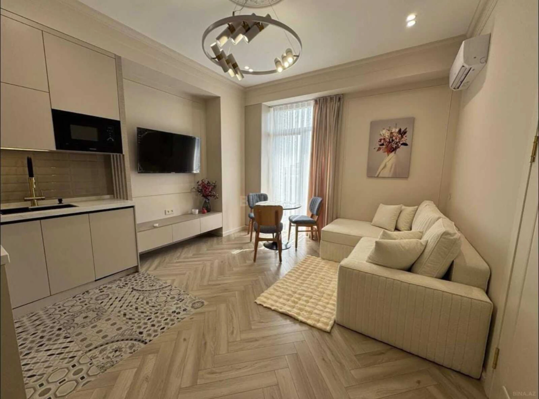 Kirayə verilir 2 otaqlı mənzil 65 m²