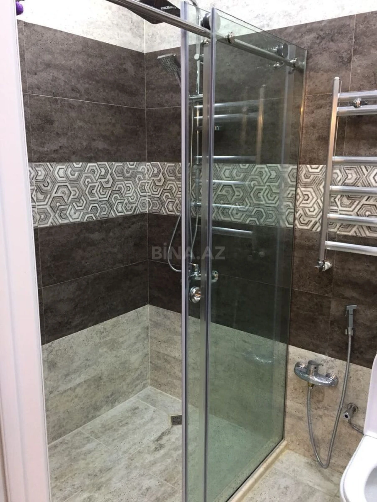 Satılır 2 otaqlı mənzil 55 m²