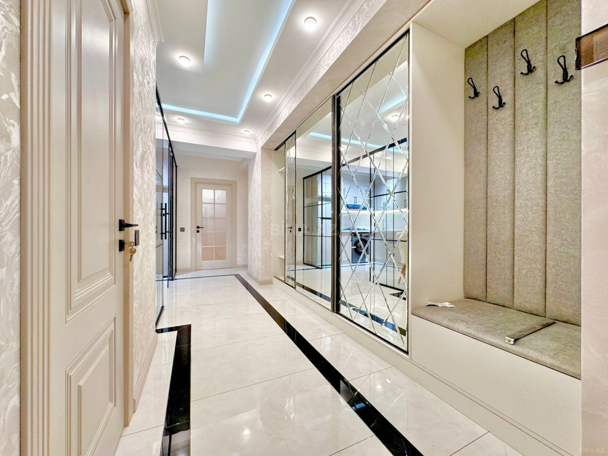 Satılır 3 otaqlı mənzil 75 m²