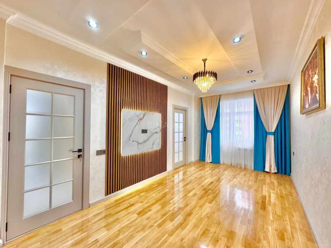 Satılır 3 otaqlı mənzil 75 m²