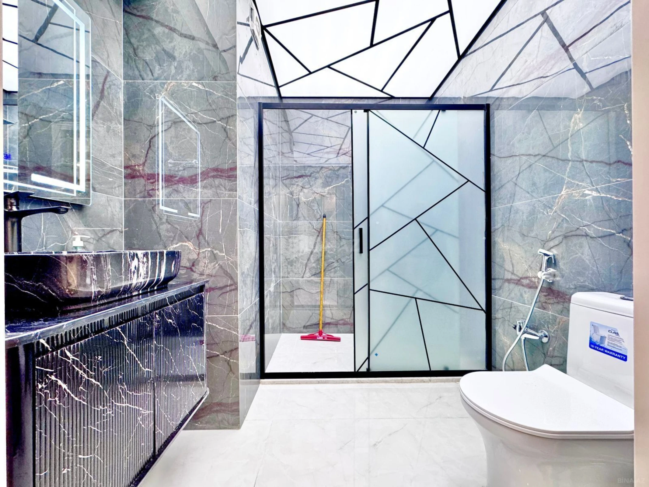 Satılır 3 otaqlı mənzil 75 m²