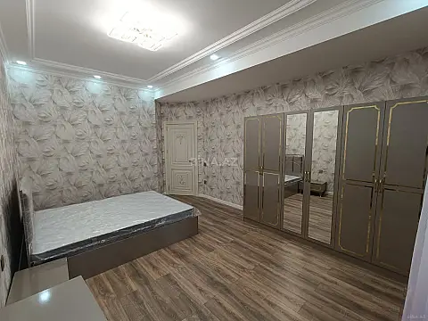 Kirayə verilir 2 otaqlı mənzil 85 m²