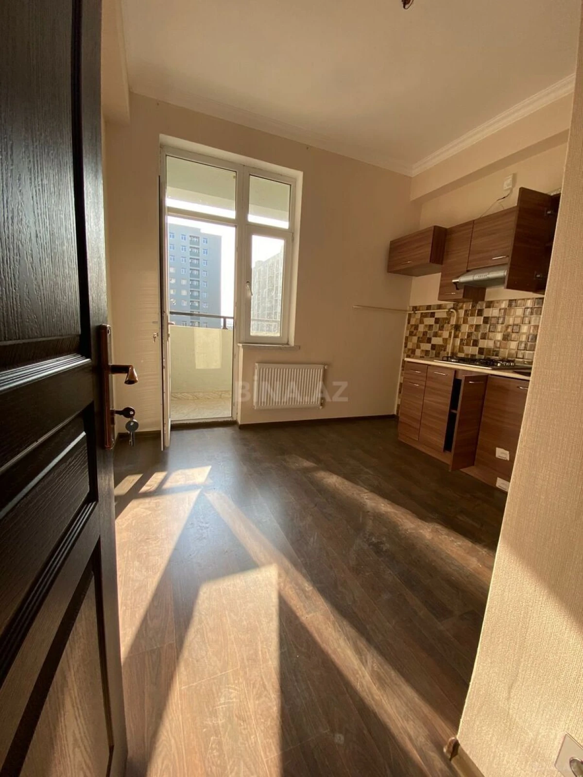 Satılır 3 otaqlı mənzil 77 m²