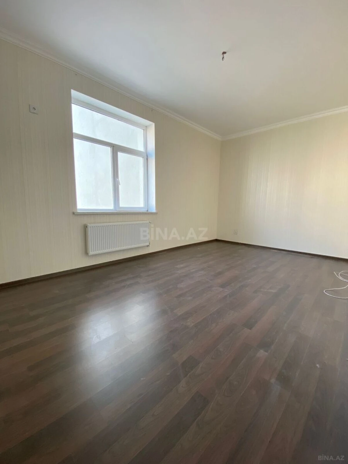Satılır 3 otaqlı mənzil 77 m²