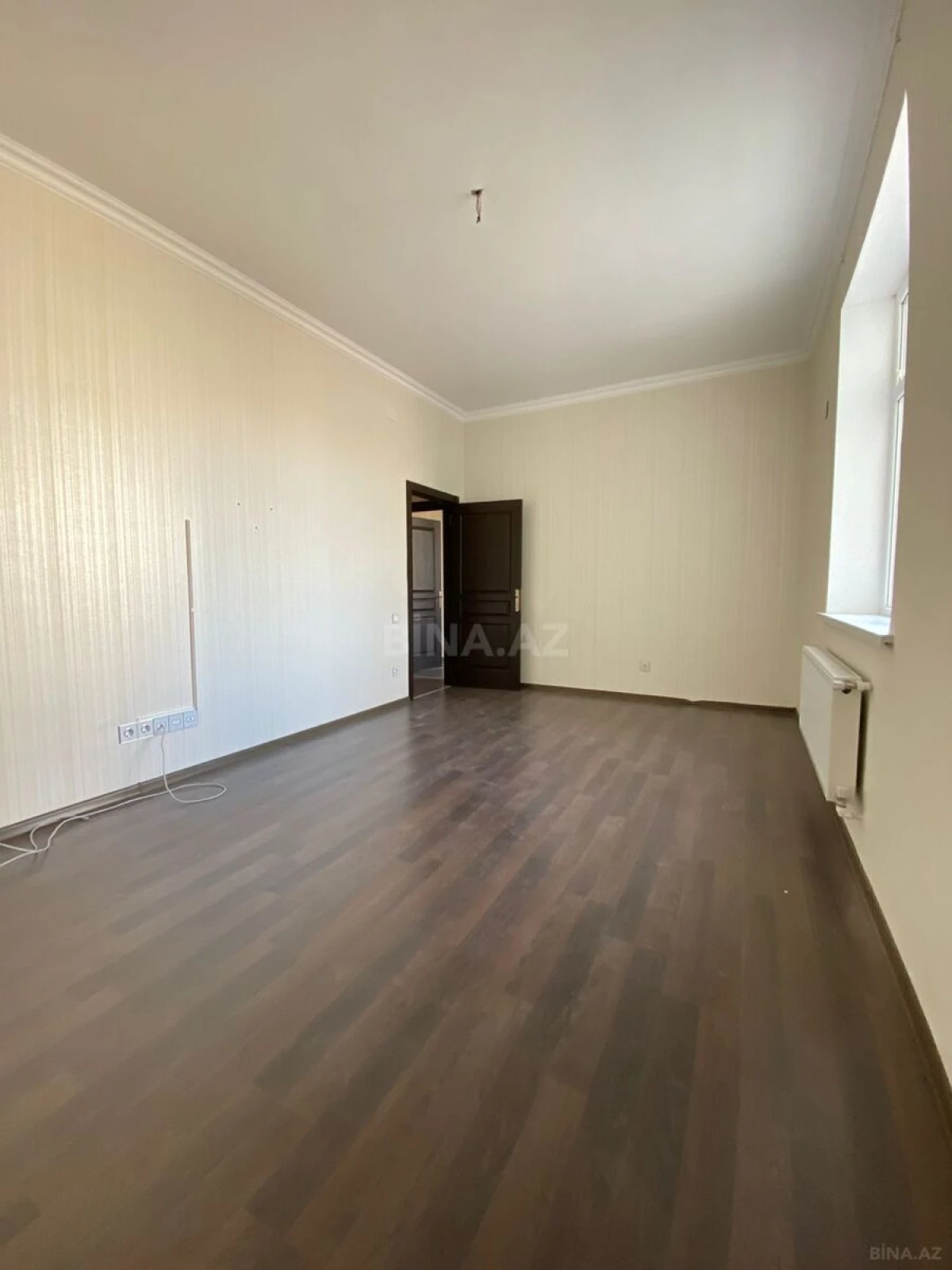 Satılır 3 otaqlı mənzil 77 m²