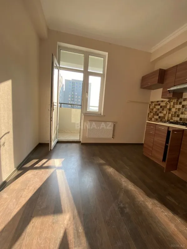 Satılır 3 otaqlı mənzil 77 m²