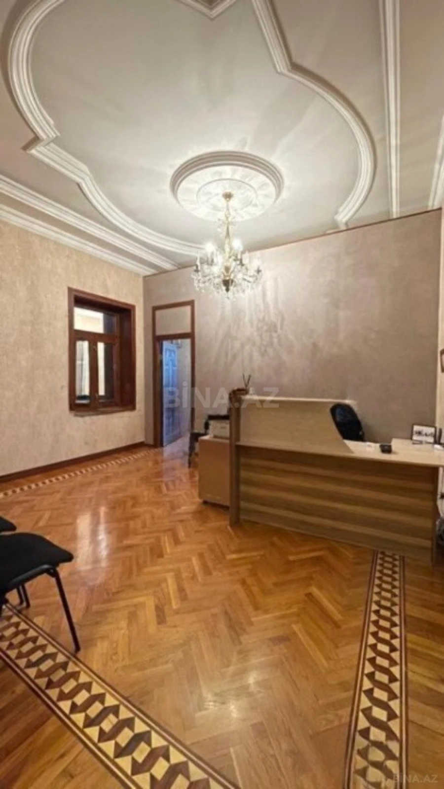 Kirayə verilir 5 otaqlı ofis 270 m²