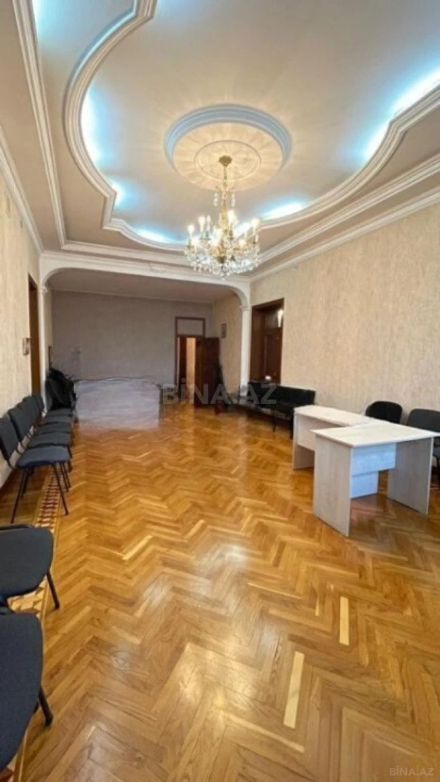Kirayə verilir 5 otaqlı ofis 270 m²