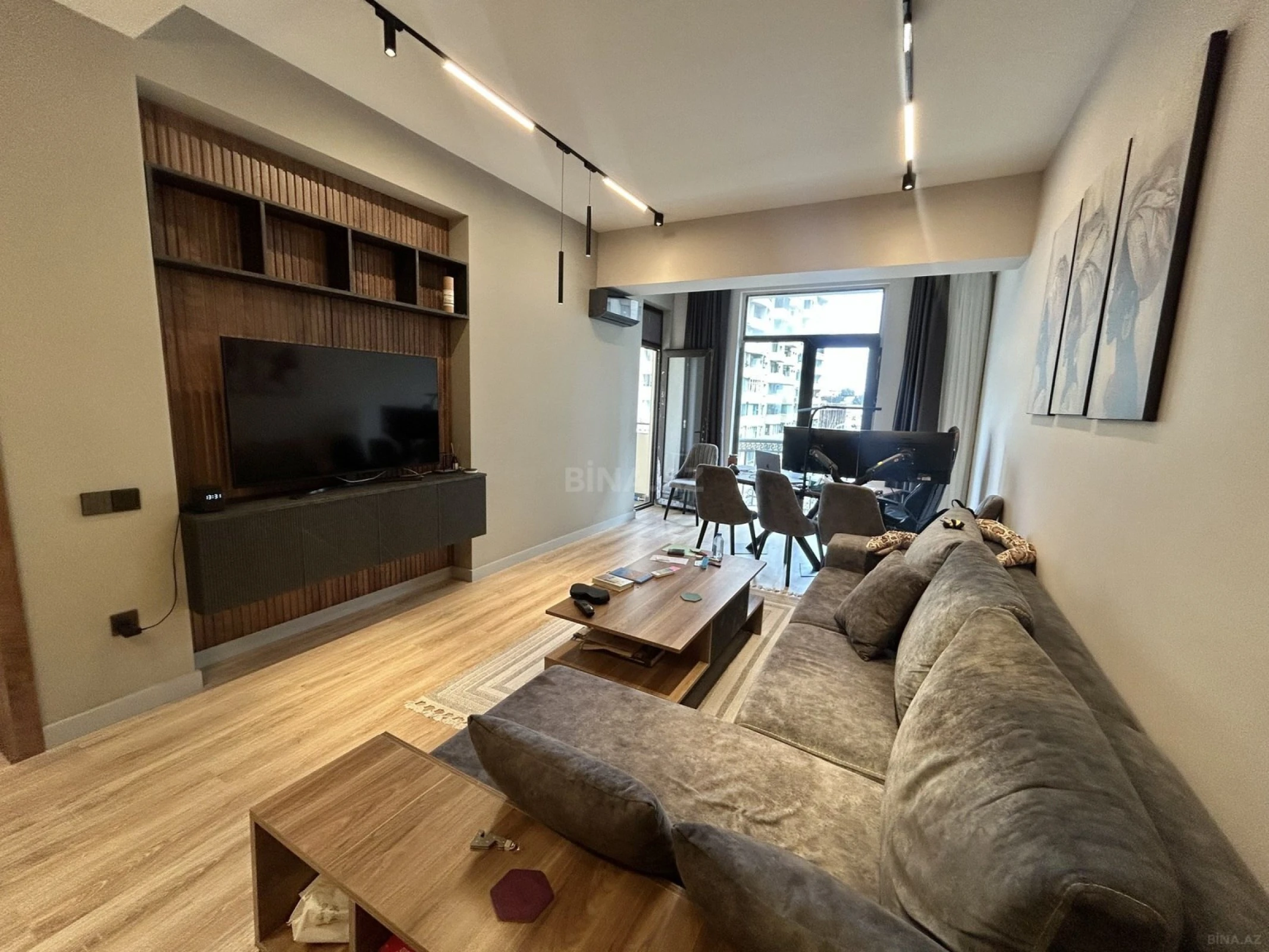 Kirayə verilir 2 otaqlı mənzil 70 m²