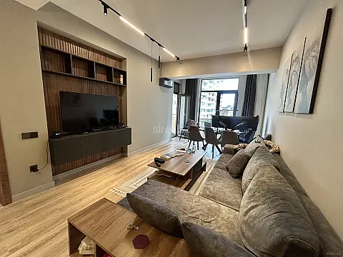 Kirayə verilir 2 otaqlı mənzil 70 m²