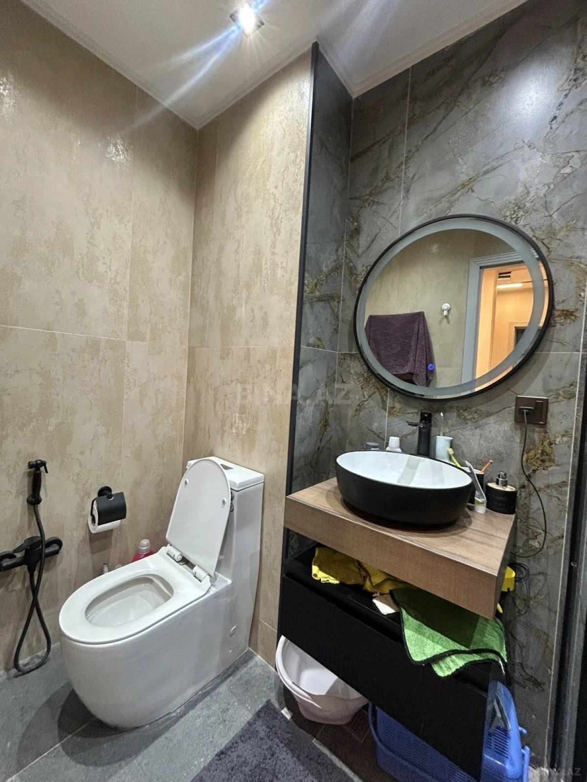 Kirayə verilir 2 otaqlı mənzil 70 m²