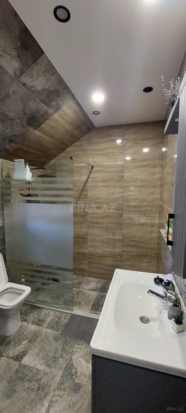 Satılır 4 otaqlı həyət evi 170 m²