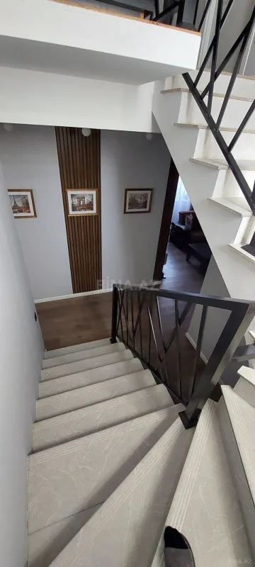 Satılır 4 otaqlı həyət evi 170 m²