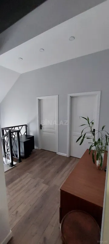Satılır 4 otaqlı həyət evi 170 m²