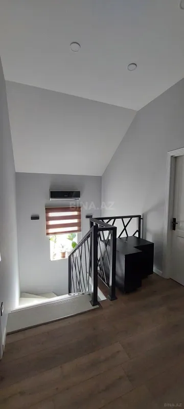 Satılır 4 otaqlı həyət evi 170 m²