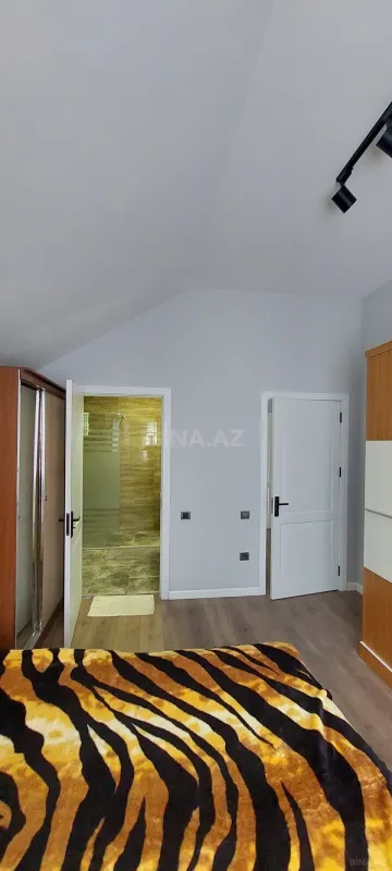 Satılır 4 otaqlı həyət evi 170 m²