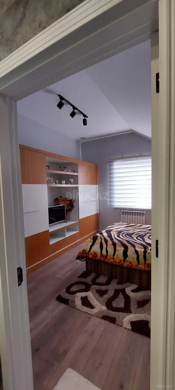 Satılır 4 otaqlı həyət evi 170 m²