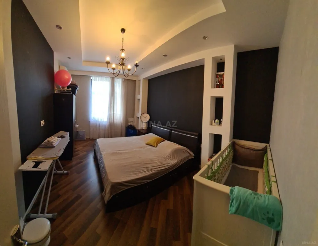 Kirayə verilir 3 otaqlı mənzil 120 m²