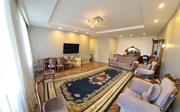 Kirayə verilir 3 otaqlı mənzil 120 m² — Bakı, Nizami 3 otaq 120.00 m²