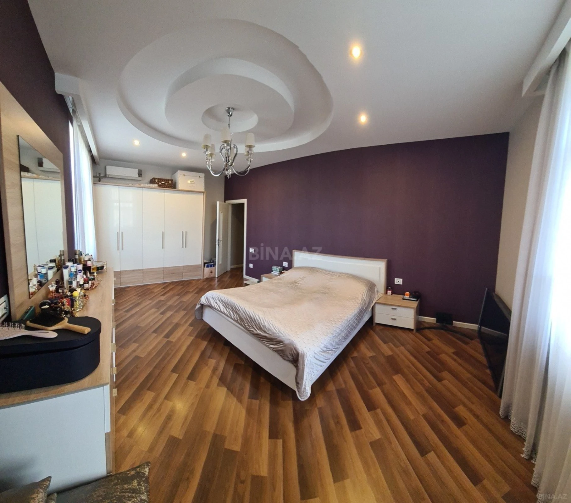 Kirayə verilir 3 otaqlı mənzil 120 m²