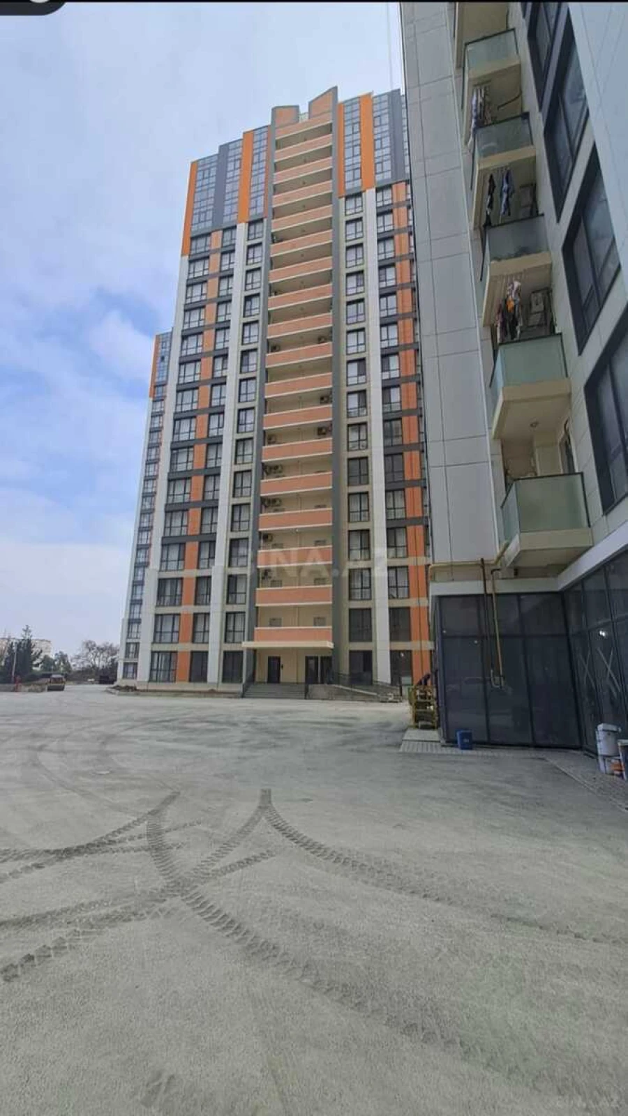 Kirayə verilir 3 otaqlı mənzil 90 m²