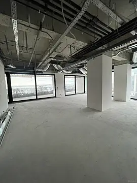 Satılır 5 otaqlı mənzil 379 m²