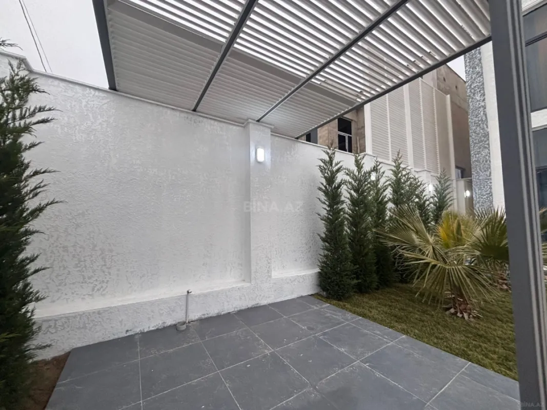 Satılır 5 otaqlı həyət evi 200 m²