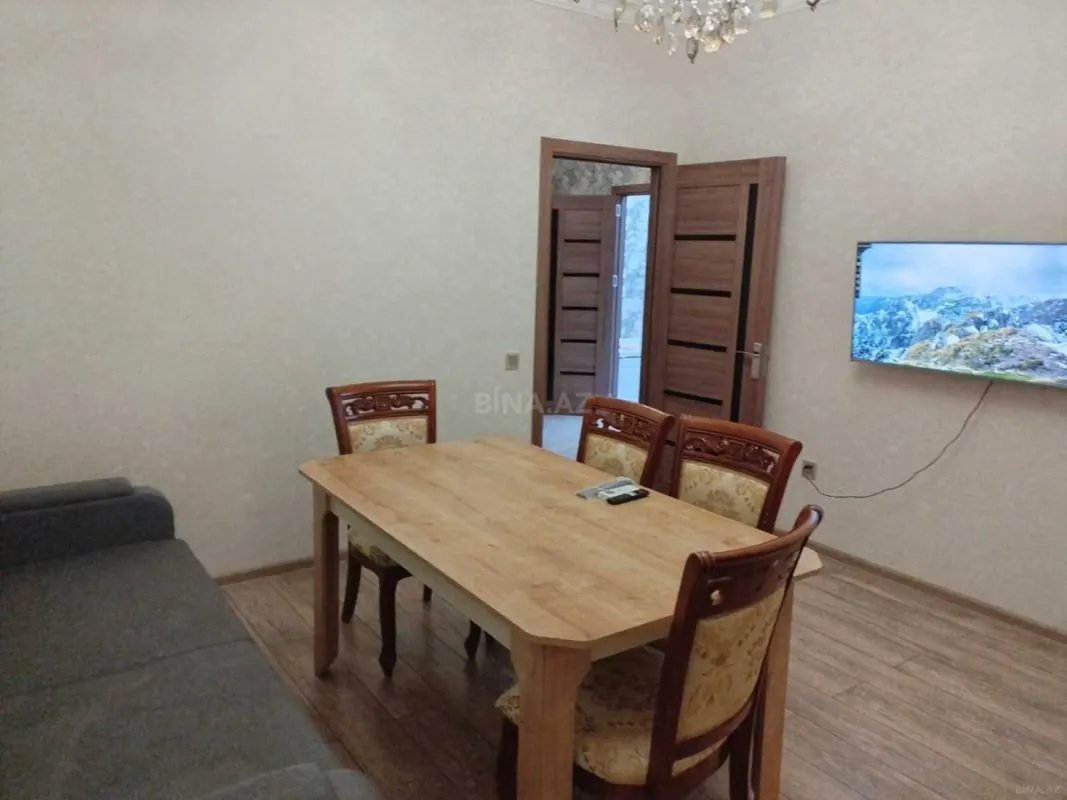 Kirayə verilir 2 otaqlı mənzil 64 m²
