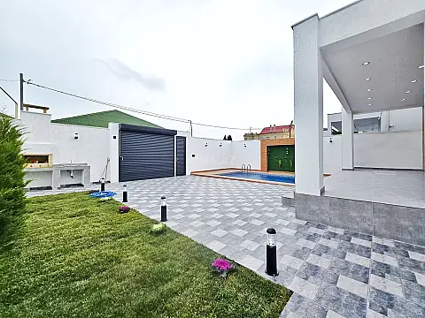 Satılır 4 otaqlı həyət evi 170 m²