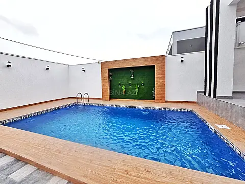 Satılır 4 otaqlı həyət evi 170 m²