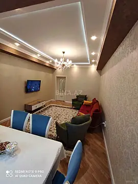 Kirayə verilir 2 otaqlı mənzil 70 m²