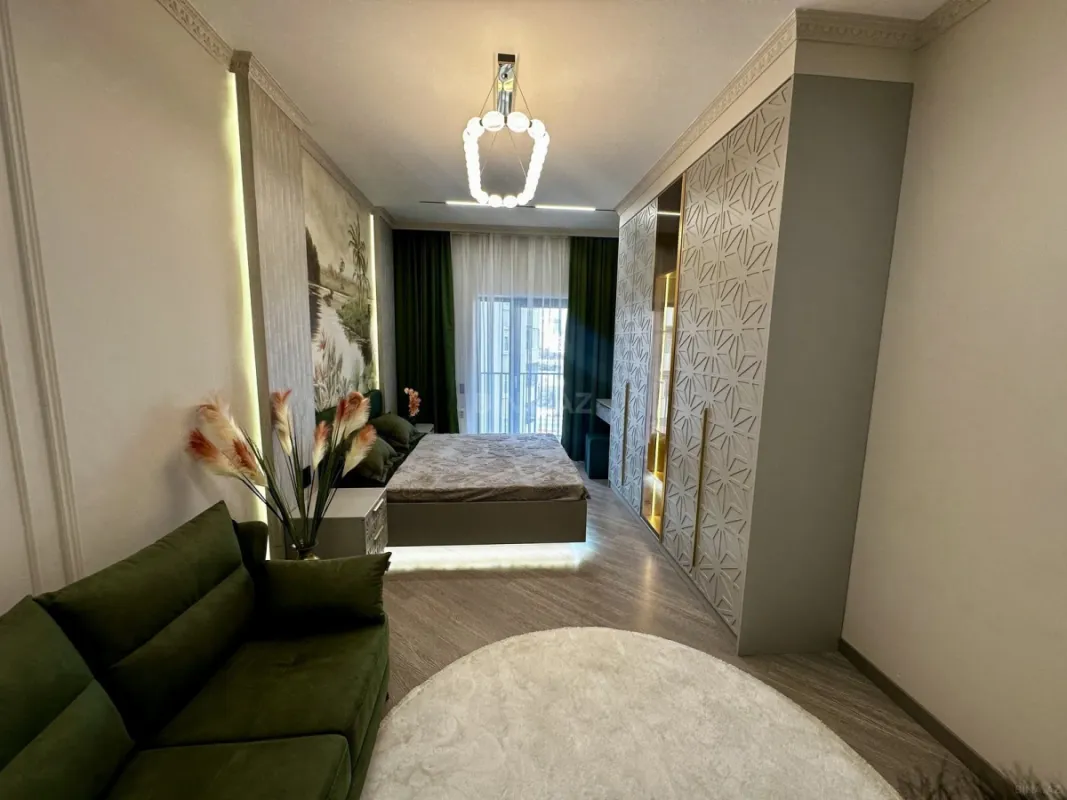 Satılır 3 otaqlı mənzil 92 m²