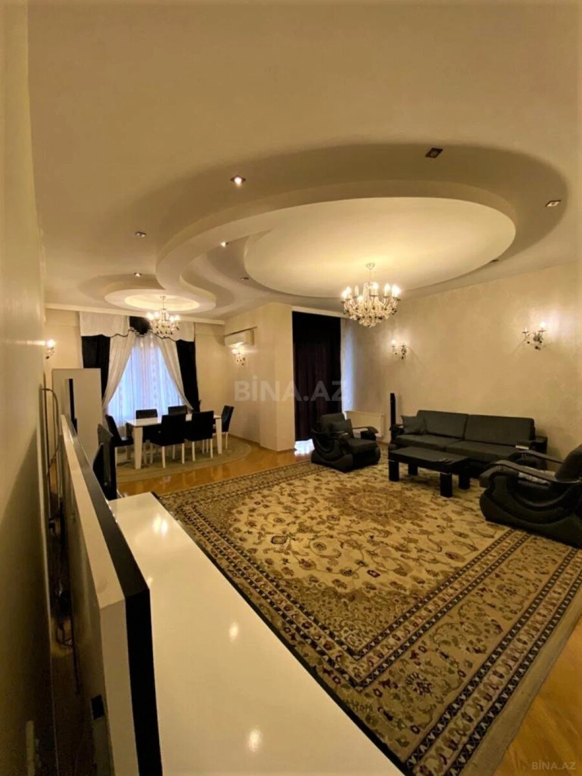 Kirayə verilir obyekt 210 m²