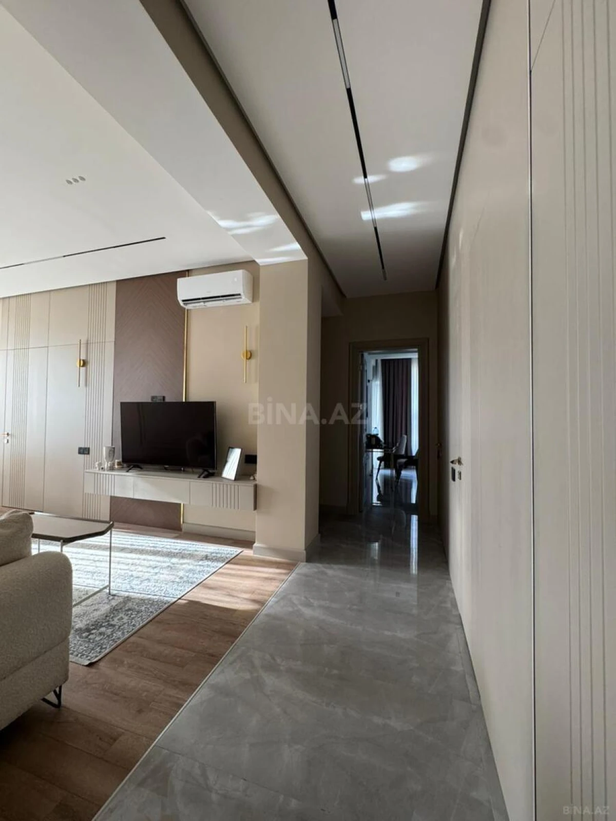 Satılır 3 otaqlı mənzil 110 m²