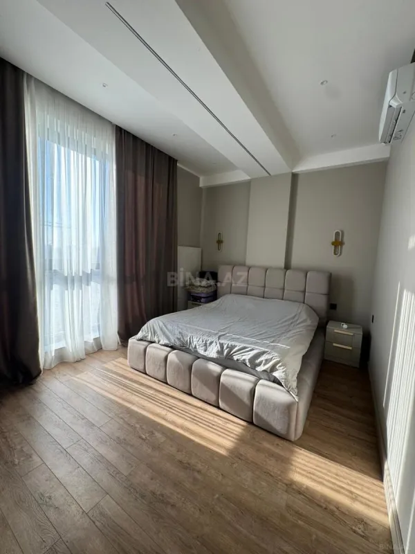 Satılır 3 otaqlı mənzil 110 m²