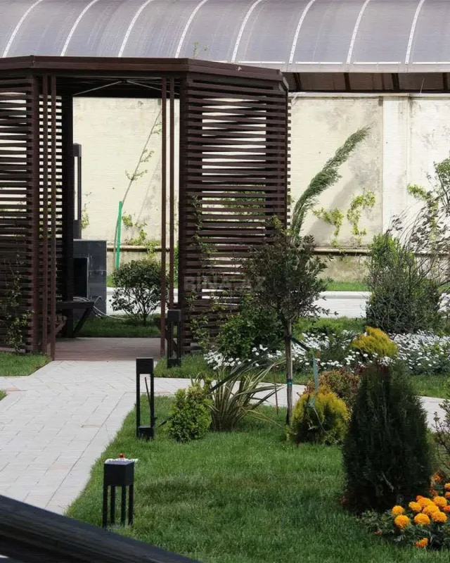 Satılır 3 otaqlı mənzil 110 m²