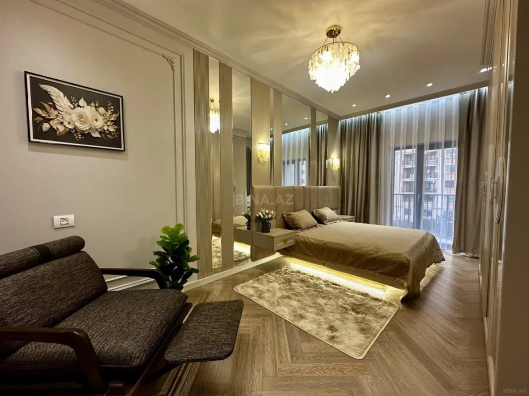 Satılır 3 otaqlı mənzil 99 m²