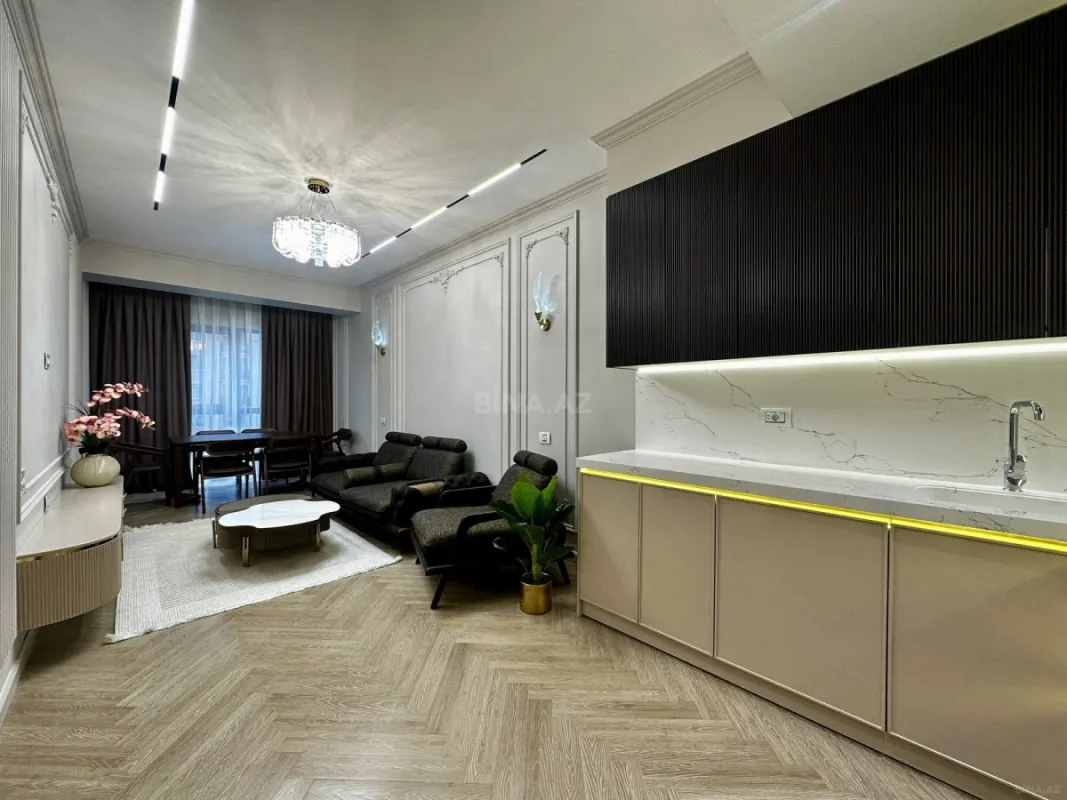 Satılır 3 otaqlı mənzil 99 m²