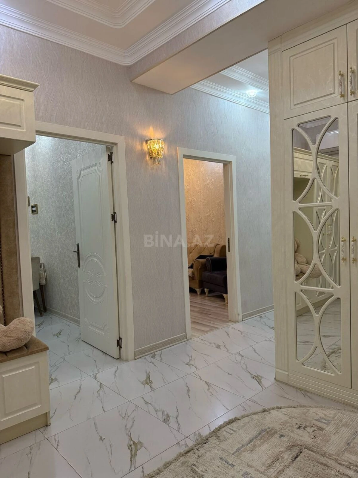 Satılır 3 otaqlı mənzil 96.2 m²