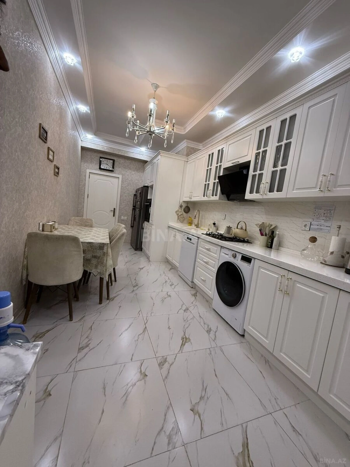 Satılır 3 otaqlı mənzil 96.2 m²