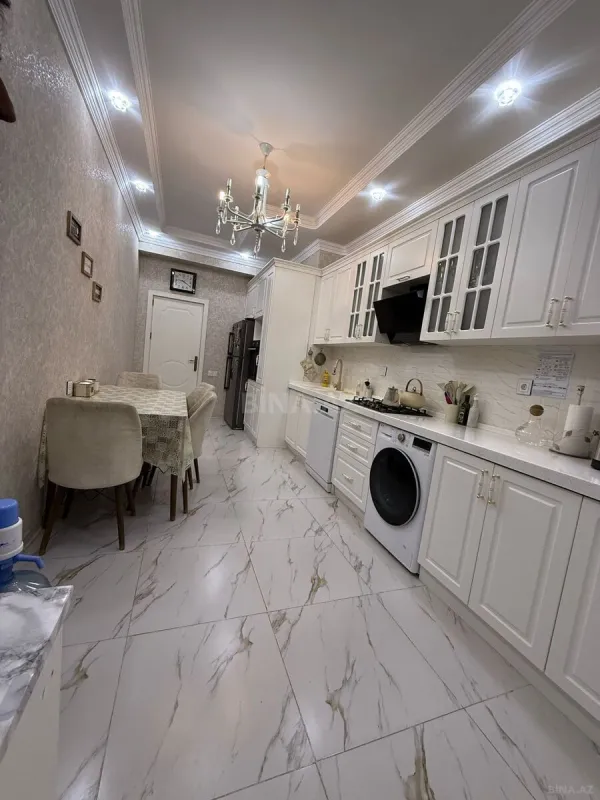 Satılır 3 otaqlı mənzil 96.2 m²