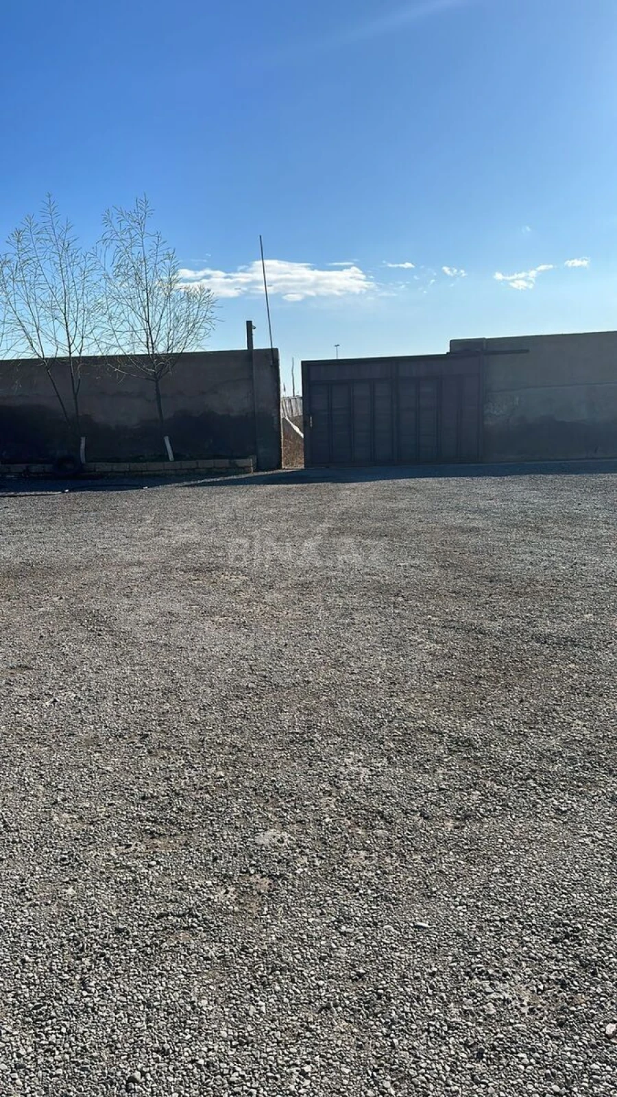 Satılır obyekt 2800 m²