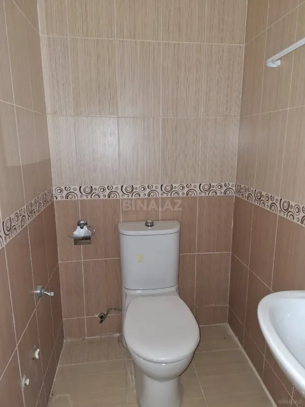 Kirayə verilir 15 otaqlı ofis 500 m²