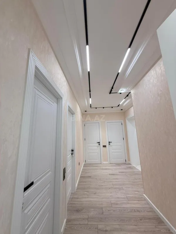 Kirayə verilir 3 otaqlı mənzil 140 m²