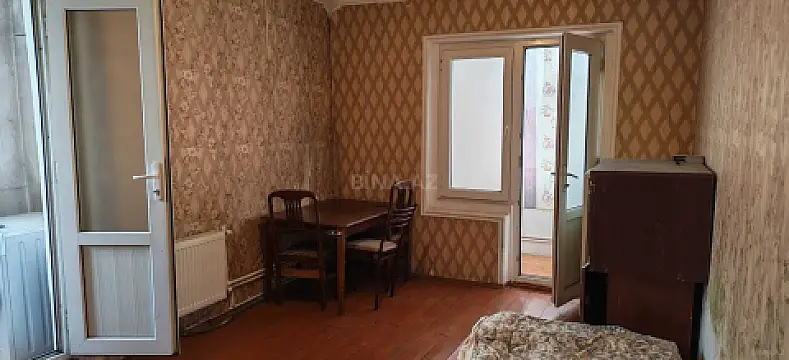 Satılır 2 otaqlı mənzil 42 m²