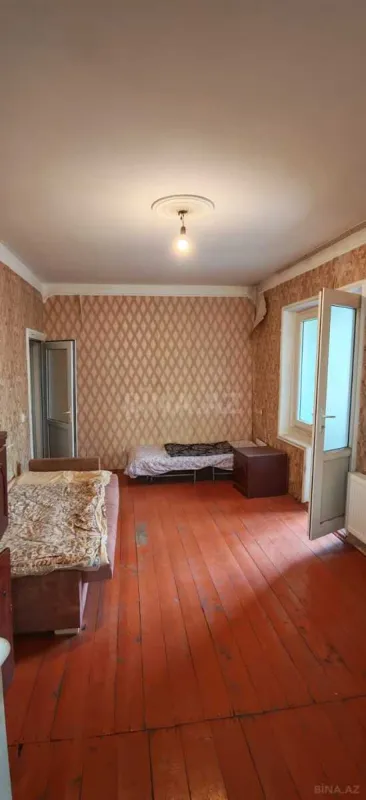 Satılır 2 otaqlı mənzil 42 m²