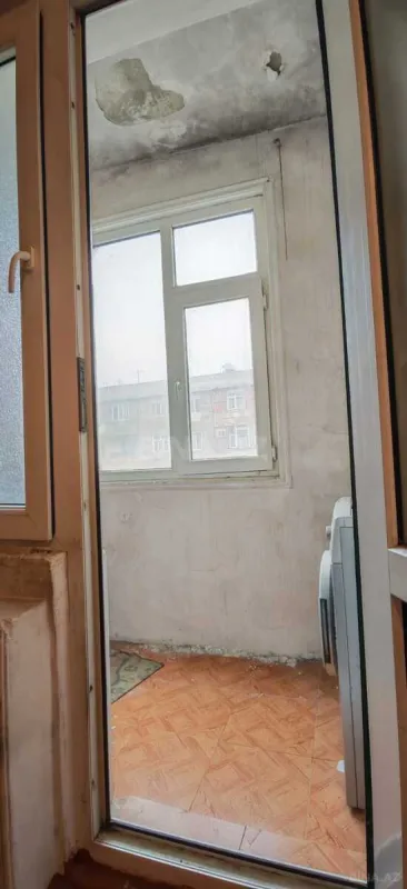 Satılır 2 otaqlı mənzil 42 m²